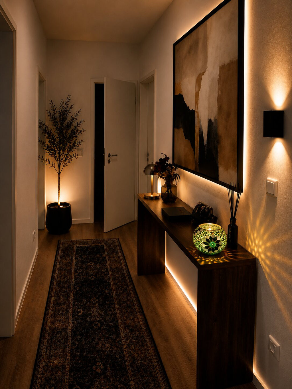 Grüner Mosaik-Kerzenhalter als stilvolle Flurdekoration
